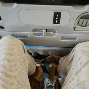 Airlegs Foot Rest 2